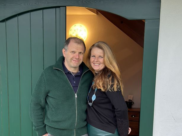 Pärchen Gradischnig Helmut und Petra Eingangstür