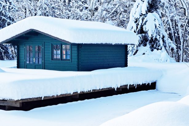 Kauschlerhof Suedsteiermark Teichhuette Winter