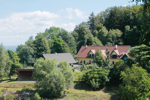 Kauschlerhof Suedsteiermark Ferienhaus Anwesen